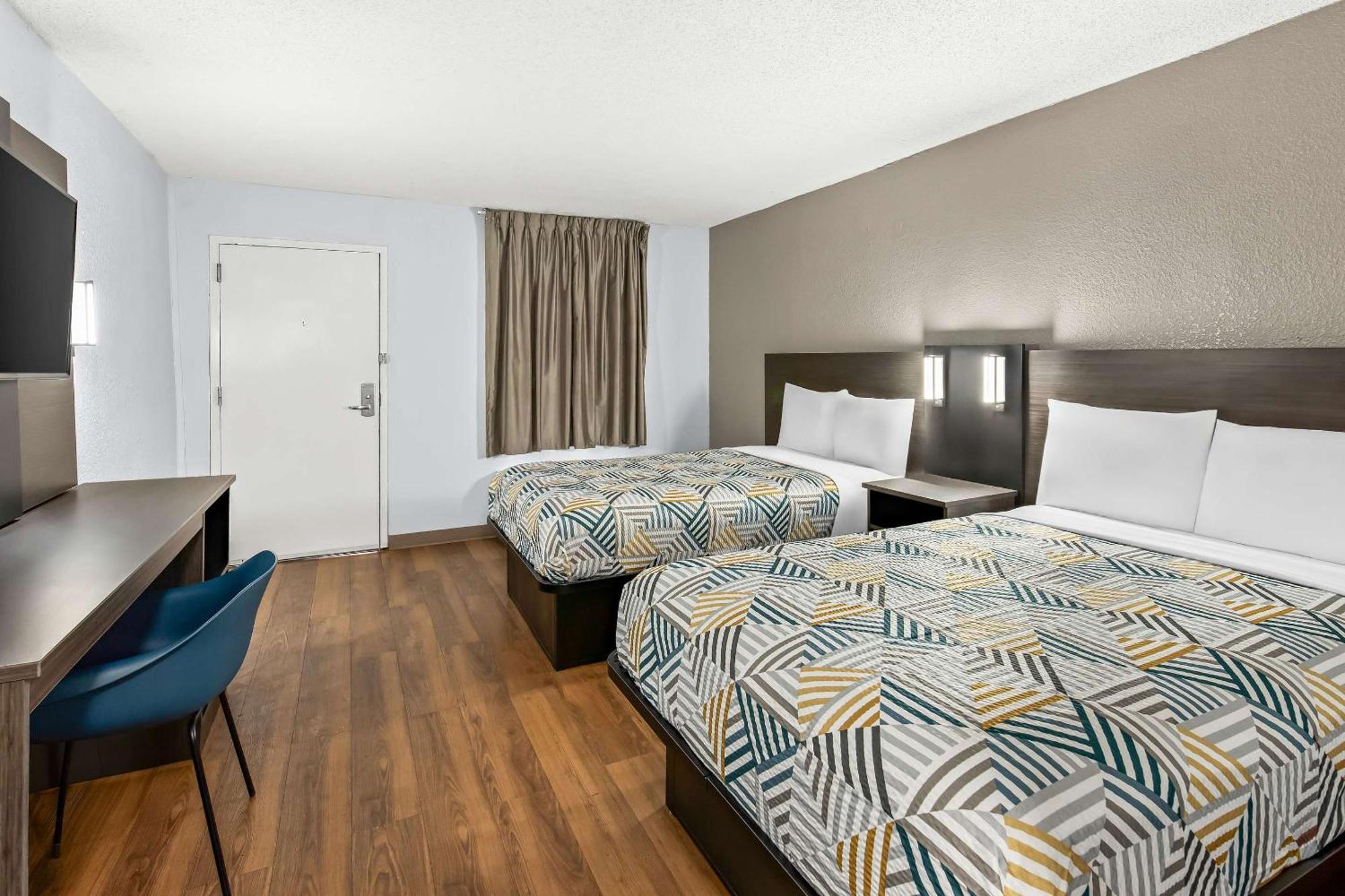 Motel 6 Lester - Philadelphia Airport Exterior photo